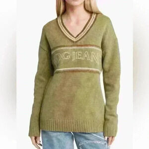 BDG Urban Outfitters Retro Logo V-Neck Sweater